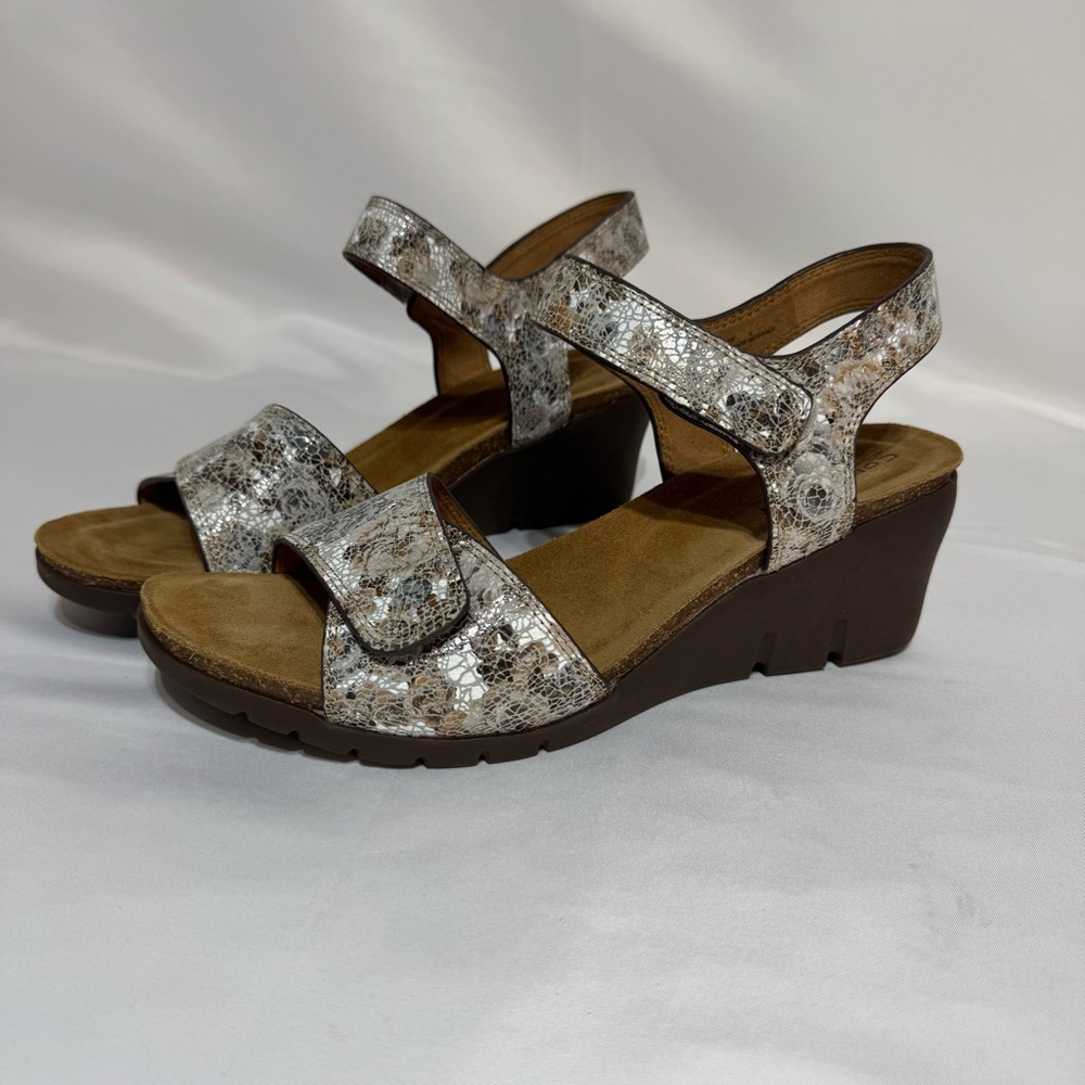 Comfortiva‎ Womens Abria Pillowtop Wedge Sandals Gray Floral Slingback Size 11W